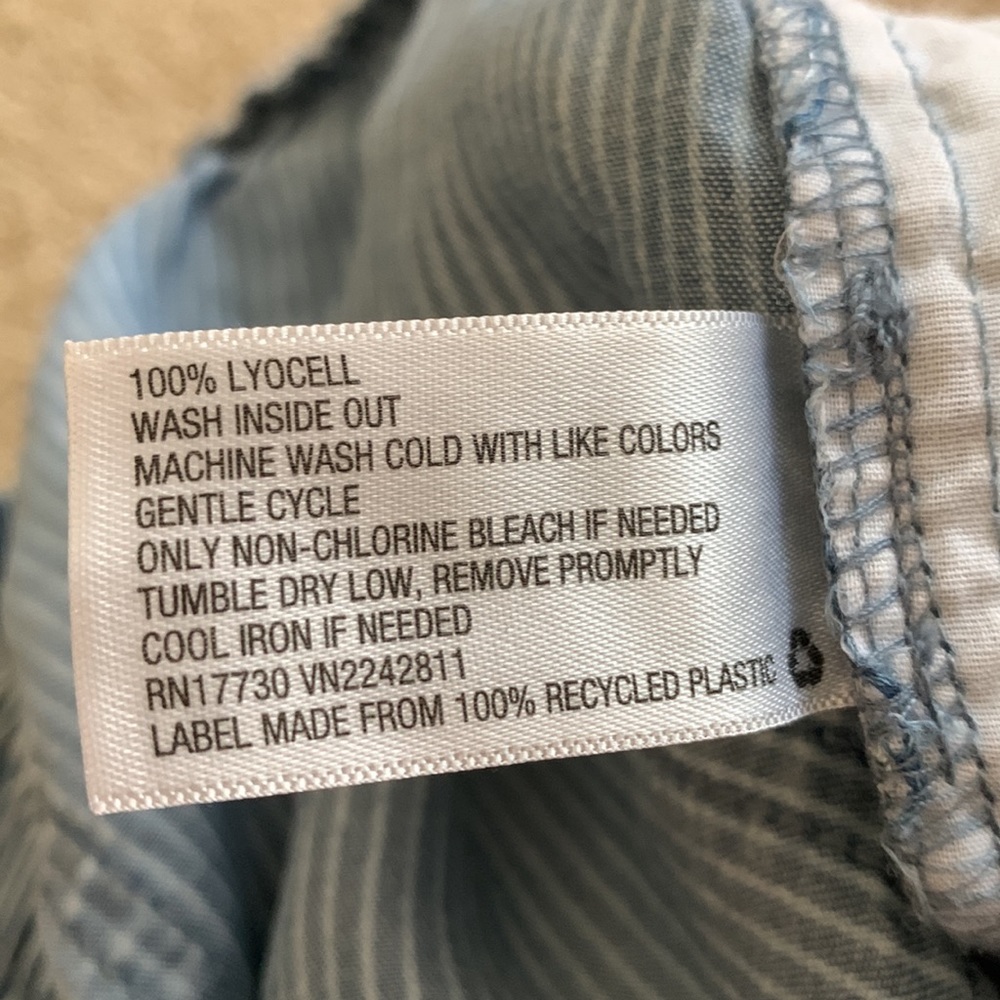 Blue And White Striped Universal Thread Shorts - image 7